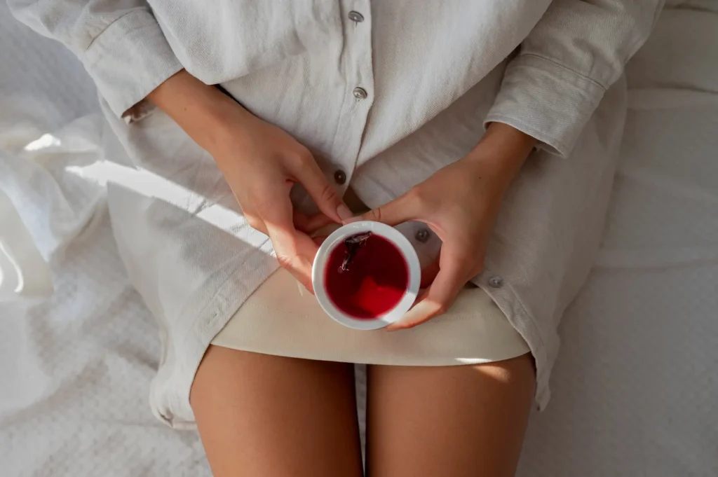 como fica a menstruação na pré-menopausa